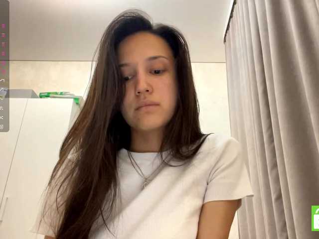JacquelynClowes live cam on BongaCams