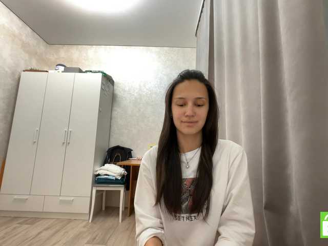 JacquelynClowes live cam on BongaCams