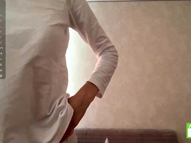 JacquelynClowes live cam on BongaCams