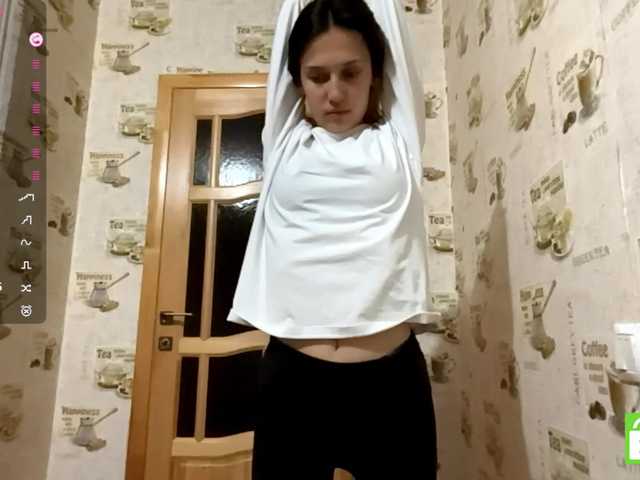 JacquelynClowes live cam on BongaCams