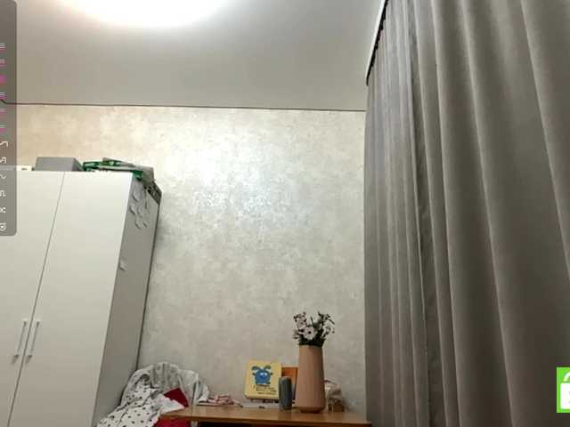 JacquelynClowes live cam on BongaCams