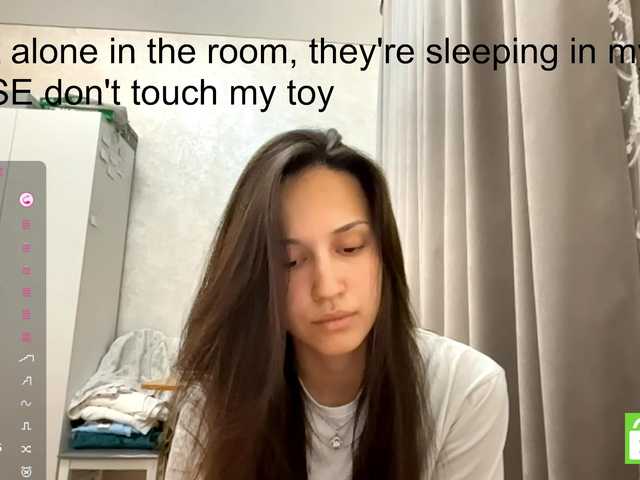 JacquelynClowes live cam on BongaCams