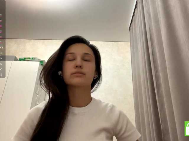 JacquelynClowes live cam on BongaCams