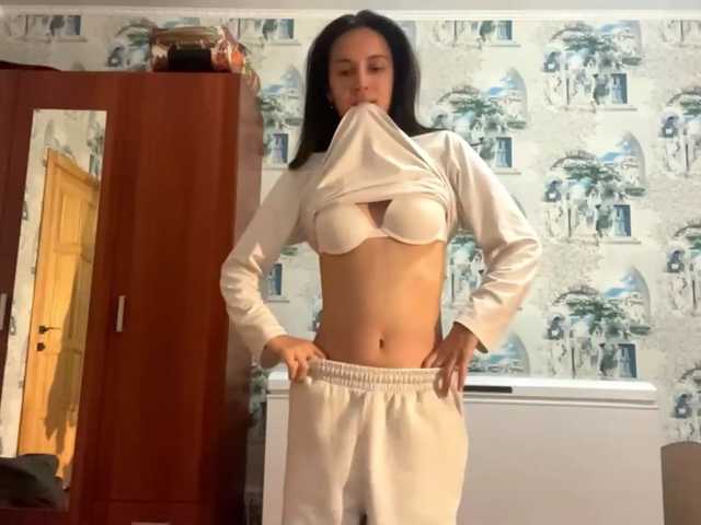 JacquelynClowes live cam on BongaCams