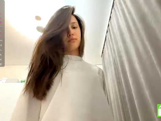JacquelynClowes live cam on BongaCams
