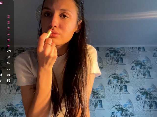 JacquelynClowes live cam on BongaCams