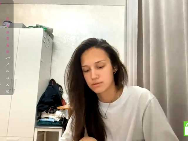 JacquelynClowes live cam on BongaCams