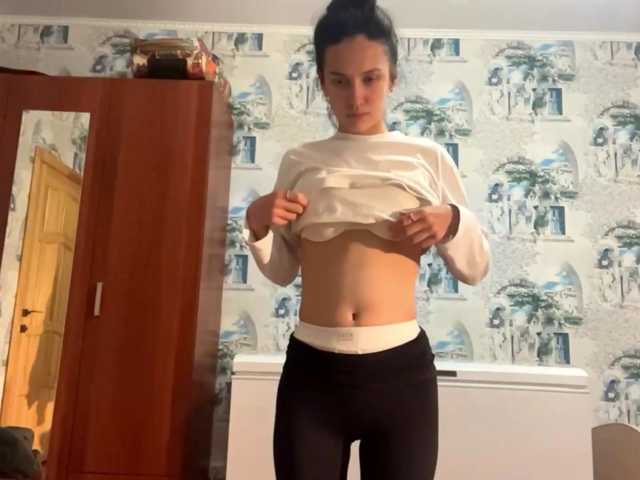 JacquelynClowes live cam on BongaCams