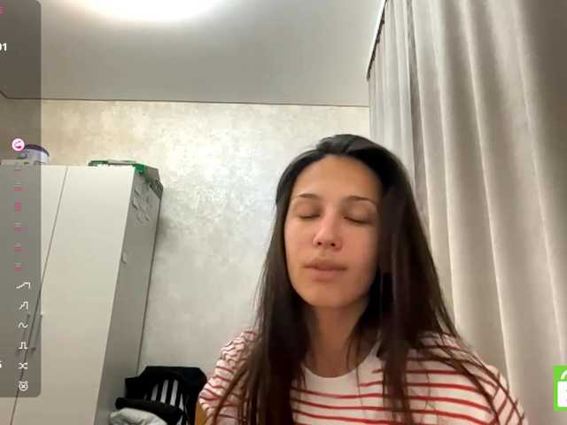 JacquelynClowes live cam on BongaCams