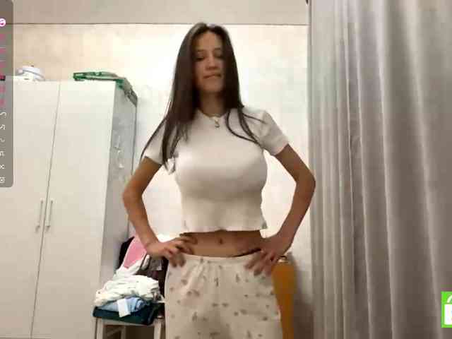 JacquelynClowes webcam