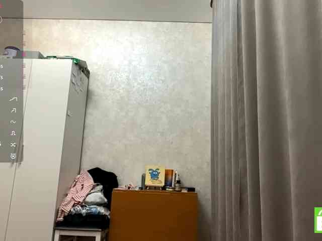 JacquelynClowes webcam