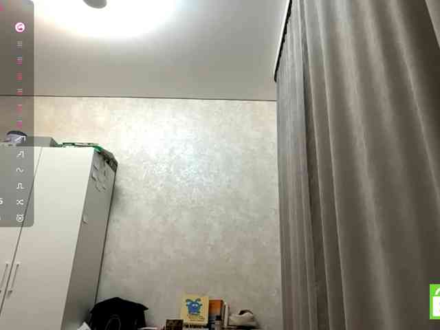 JacquelynClowes webcam