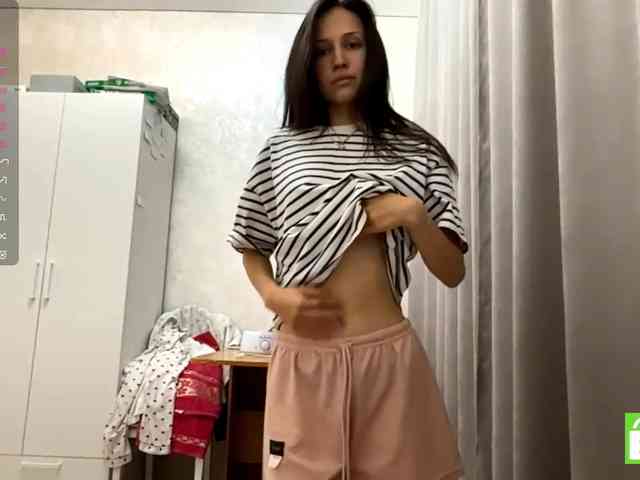 JacquelynClowes webcam