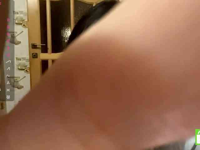 JacquelynClowes webcam