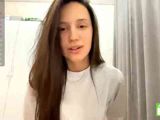 JacquelynClowes webcam