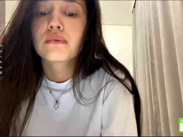 JacquelynClowes webcam