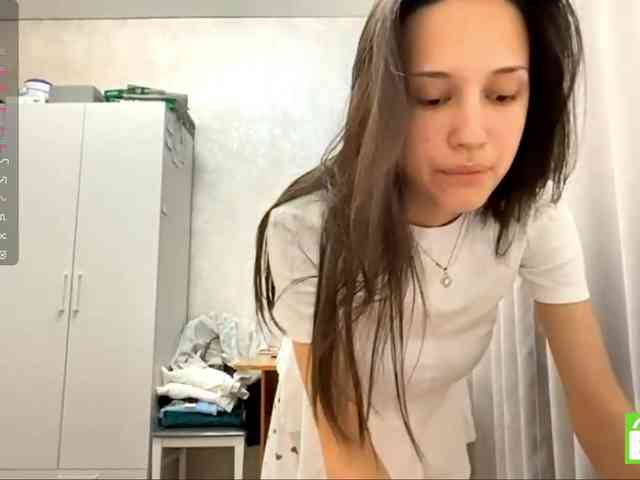 JacquelynClowes webcam
