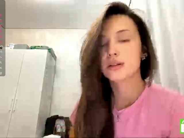 JacquelynClowes webcam