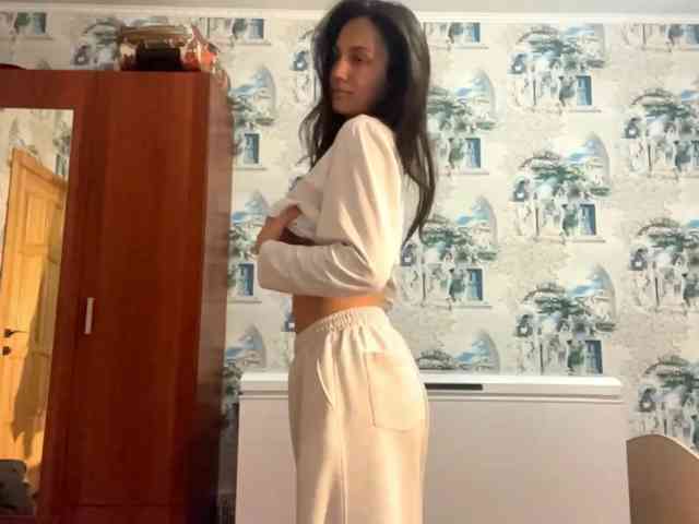 JacquelynClowes webcam