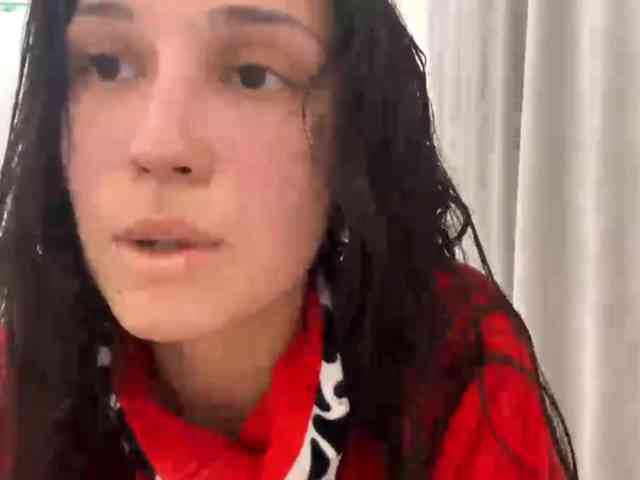 JacquelynClowes webcam