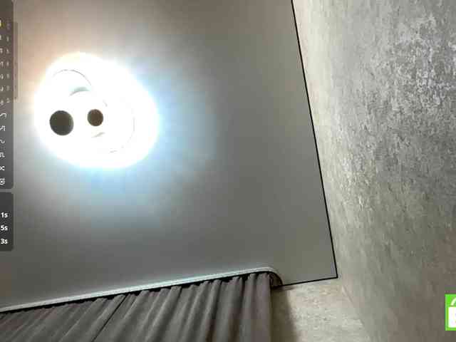 JacquelynClowes webcam