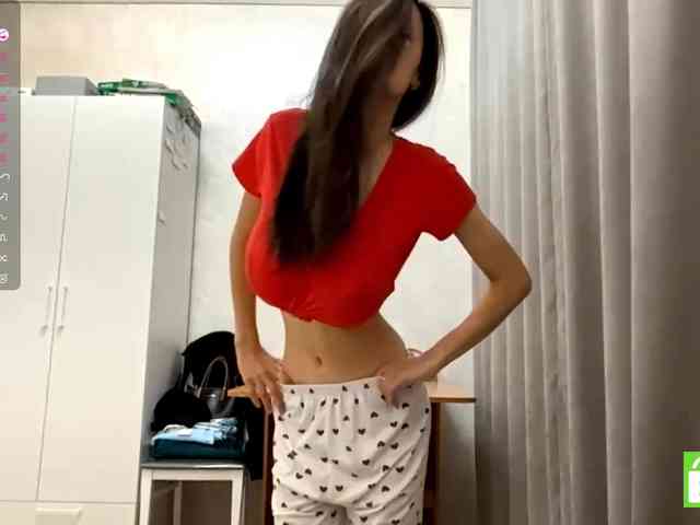 JacquelynClowes webcam