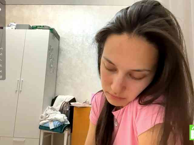 JacquelynClowes webcam