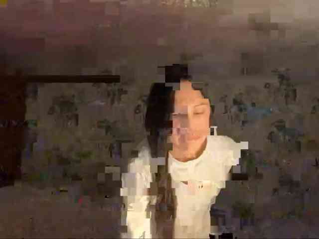 JacquelynClowes webcam