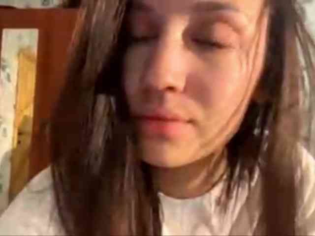 JacquelynClowes webcam