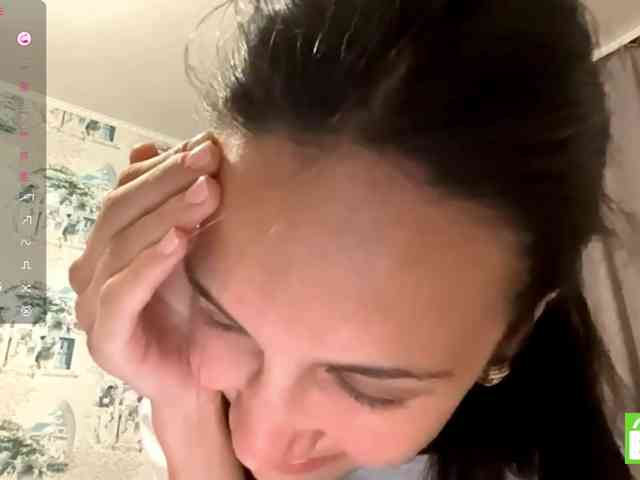 JacquelynClowes webcam