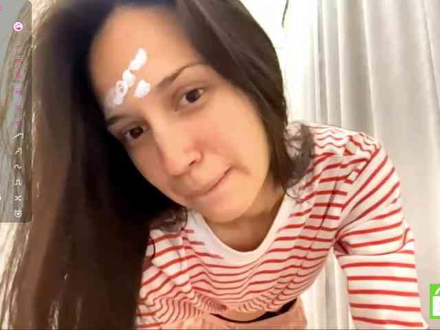 JacquelynClowes webcam