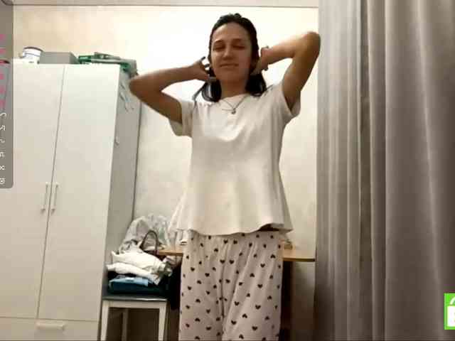 JacquelynClowes webcam