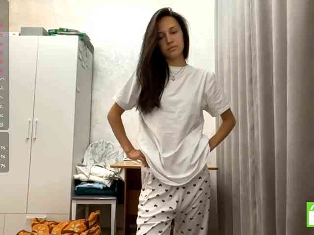 JacquelynClowes webcam