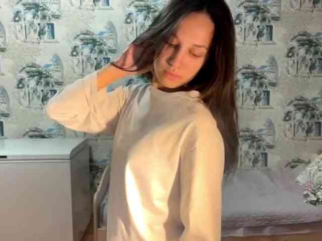 JacquelynClowes webcam