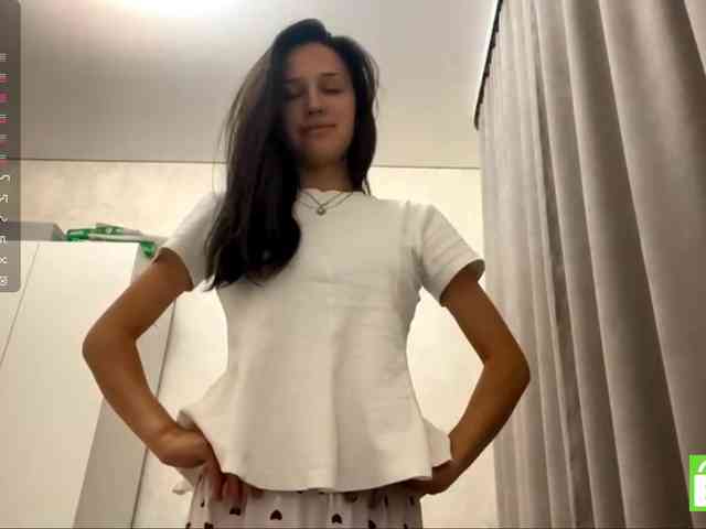 JacquelynClowes webcam
