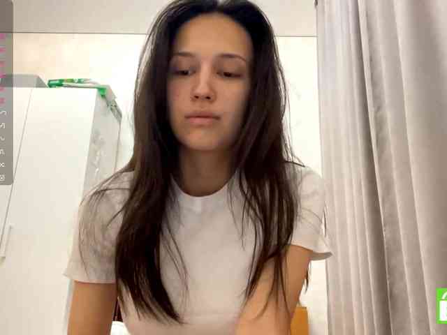 JacquelynClowes webcam