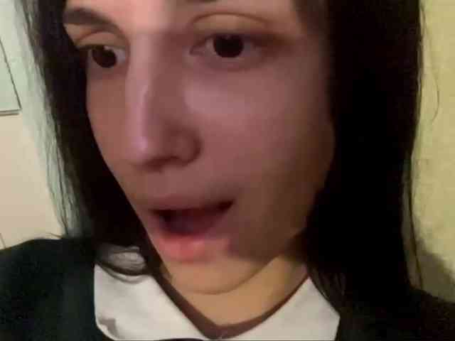 JacquelynClowes webcam