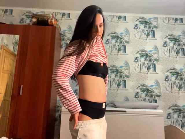 JacquelynClowes webcam