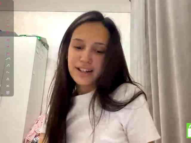 JacquelynClowes webcam