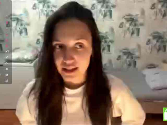 JacquelynClowes webcam