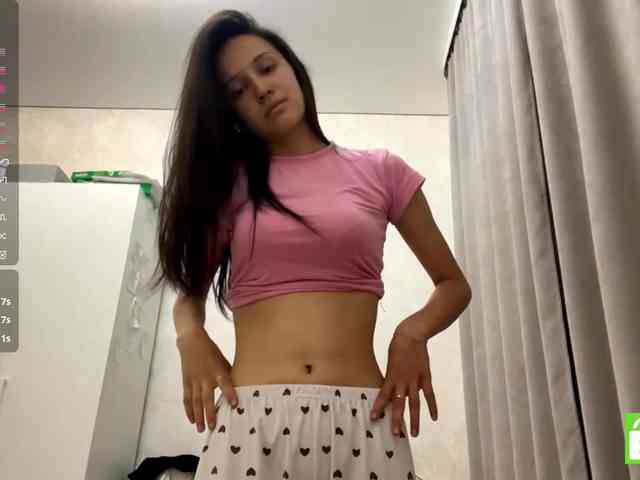 JacquelynClowes webcam