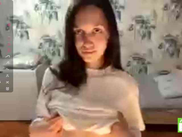 JacquelynClowes webcam