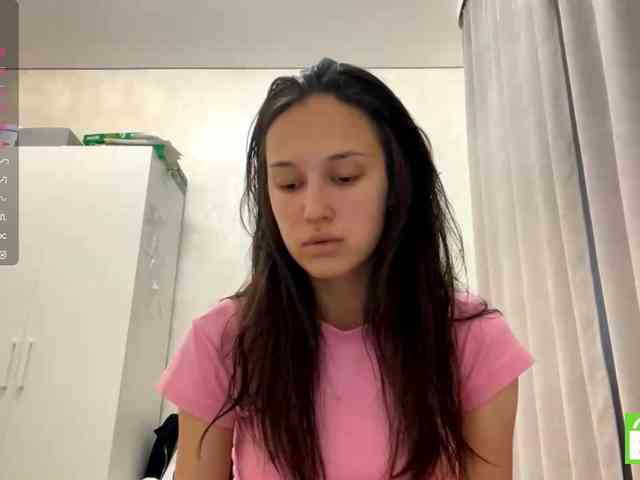 JacquelynClowes webcam