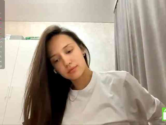 JacquelynClowes webcam