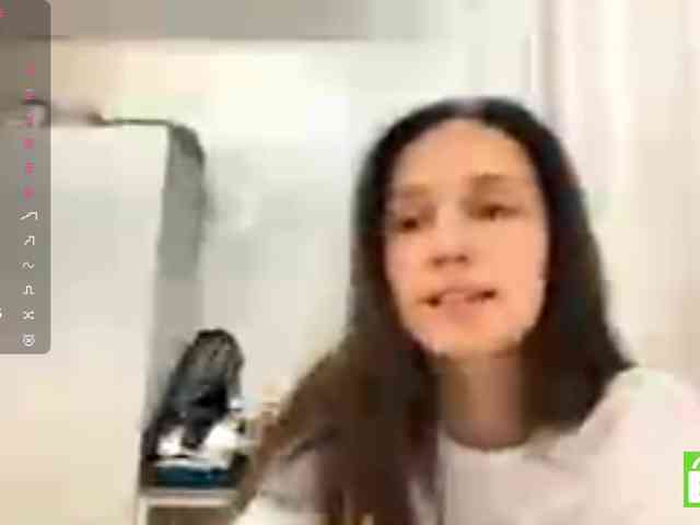 JacquelynClowes JacquelynClowes