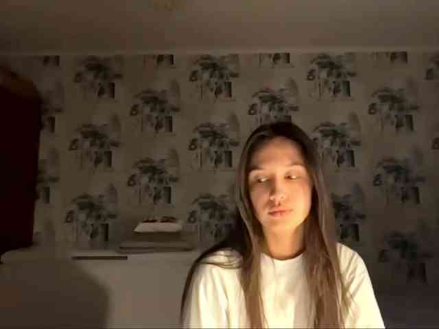 JacquelynClowes webcam