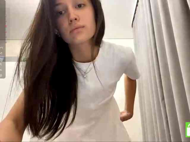 JacquelynClowes webcam
