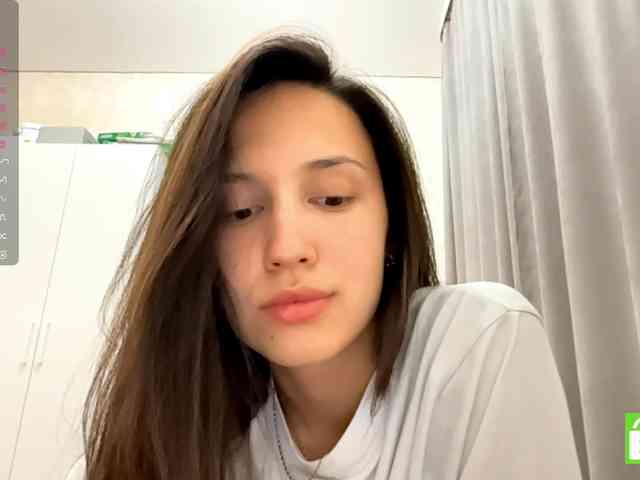 JacquelynClowes webcam
