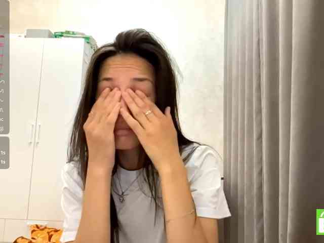 JacquelynClowes webcam