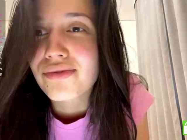 JacquelynClowes webcam